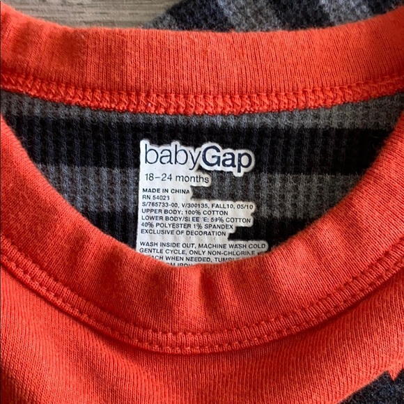 Baby Gap Halloween onesies 18-24 months - Picture 2 of 7